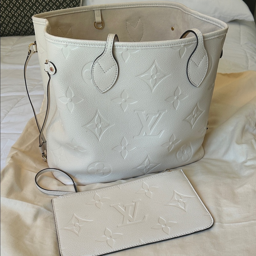 Louis Vuitton Neverfull MM creme